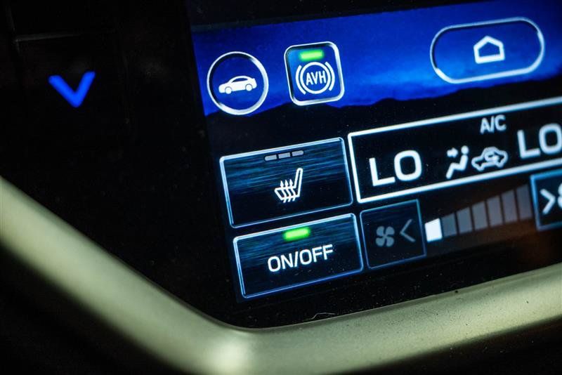 Used 2025 Subaru Ascent Premium AWD/4WD image 24