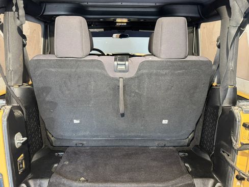 Used 2013 Jeep Wrangler Sport AWD/4WD image 30