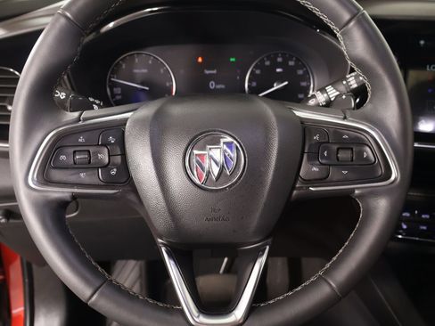 Used 2023 Buick Envision Preferred image 3