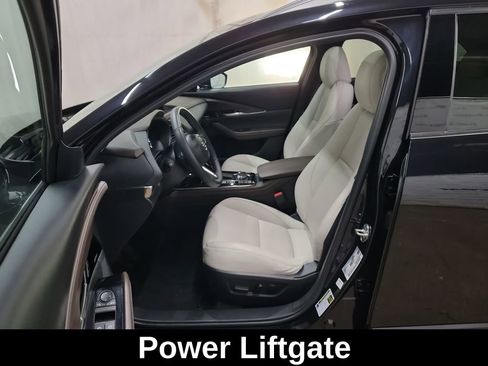 Used 2025 MAZDA CX-30 AWD 2.5 S w/ Premium Package image 11