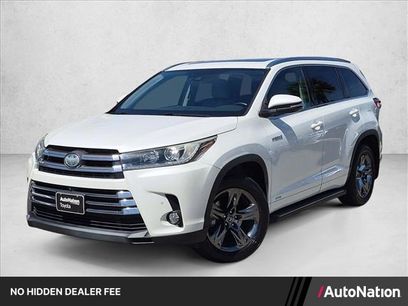 Used 2018 Toyota Highlander Limited Platinum