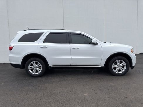 Used 2013 Dodge Durango SXT w/ Trailer Tow Group IV image 3