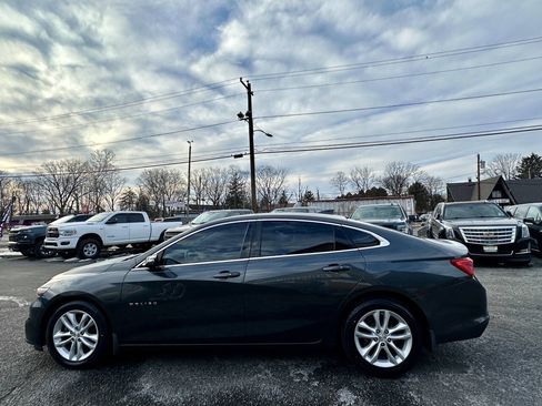 Used 2016 Chevrolet Malibu LT w/ Driver Confidence Package image 4