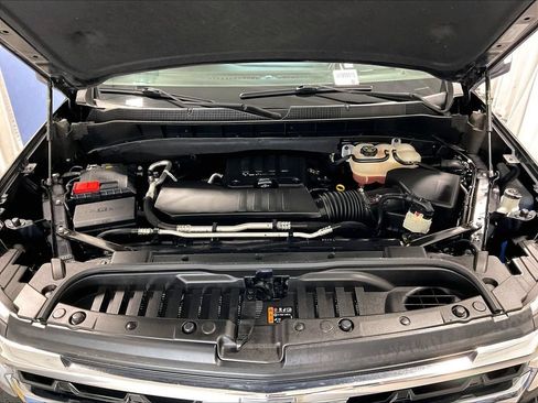 Used 2023 Chevrolet Silverado 1500 LT AWD/4WD image 29