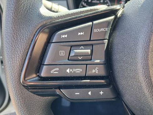 Used 2025 Subaru Crosstrek 2.0i Premium image 28