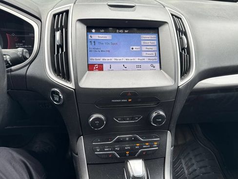 Used 2016 Ford Edge SEL w/ Equipment Group 201A AWD/4WD image 14