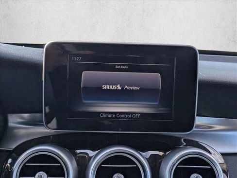 Used 2017 Mercedes-Benz GLC 300 4MATIC image 13