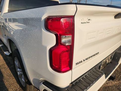 Used 2021 Chevrolet Silverado 1500 Custom RWD image 6