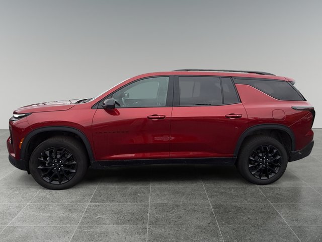 Used 2025 Chevrolet Traverse LT w/ Midnight/Sport Edition AWD/4WD image 2
