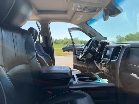 Used 2014 RAM 2500 Limited AWD/4WD image 23