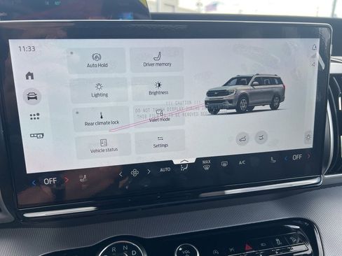 New 2025 Ford Expedition Active image 31