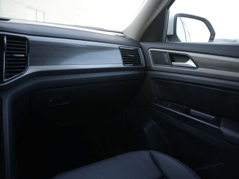 Used 2021 Volkswagen Atlas SEL FWD image 8