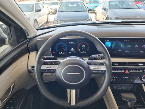 Used 2025 Hyundai Tucson SEL AWD/4WD image 18