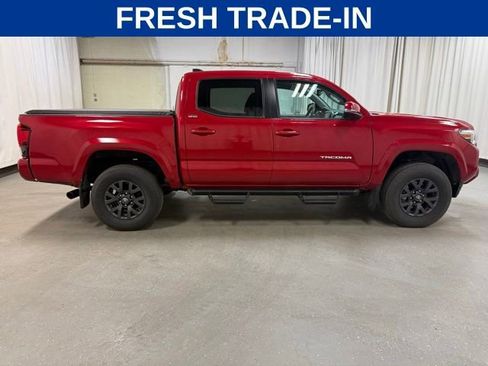 Used 2023 Toyota Tacoma SR5 w/ Technology Package AWD/4WD image 4