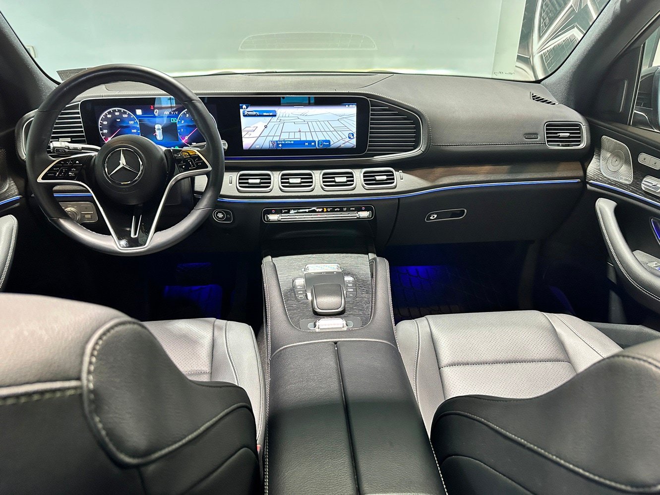 Certified 2025 Mercedes-Benz GLS 450 4MATIC image 9