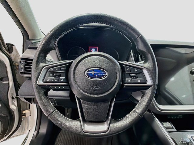 Used 2024 Subaru Outback Premium AWD/4WD image 10