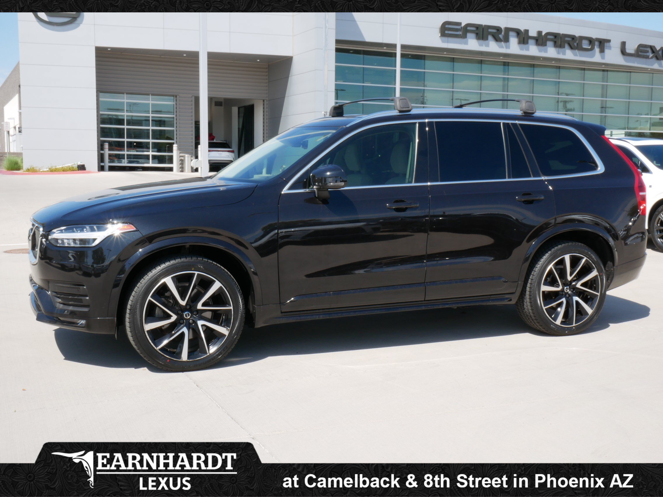 Used 2021 Volvo XC90 T6 Momentum w/ Protection Package Premier AWD/4WD image 1