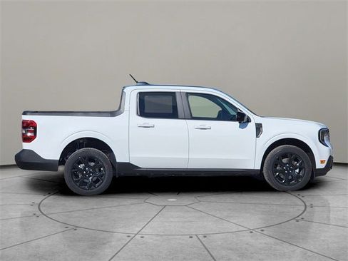 New 2025 Ford Maverick Lariat w/ Black Appearance Package image 13