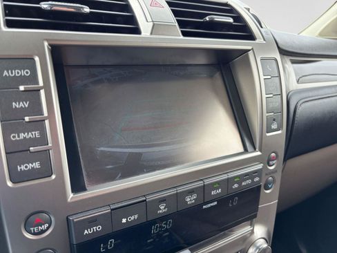 Used 2021 Lexus GX 460 Premium w/ Premium Package AWD/4WD image 24