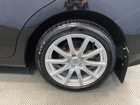 Used 2019 Subaru Impreza 2.0i Premium image 30