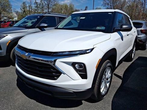 New 2026 Chevrolet TrailBlazer LS w/ LS Convenience Package AWD/4WD image 3