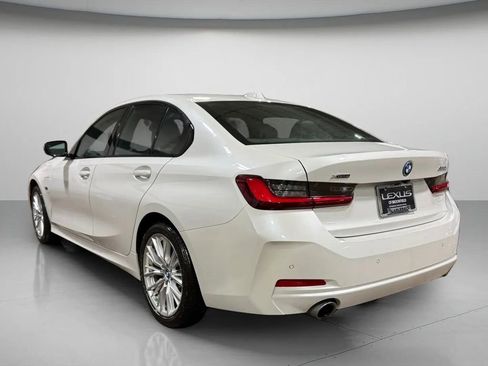 Used 2023 BMW 330e xDrive w/ Driving Assistance Package AWD/4WD image 6