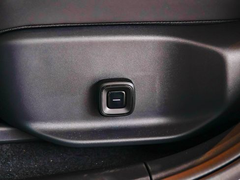New 2025 Volvo EX30 Ultra w/ Protection Package Premier AWD/4WD image 23