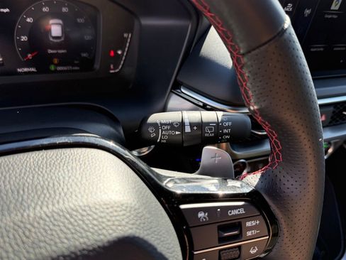 Certified 2025 Acura ADX A-Spec image 25