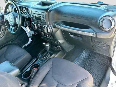 Used 2015 Jeep Wrangler Unlimited Sport w/ Quick Order Package 24S image 24