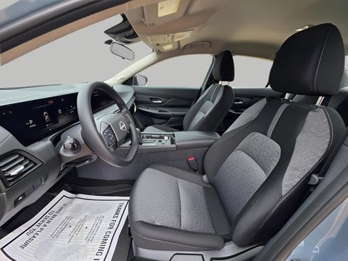 New 2026 Nissan Sentra SV w/ Floor Mat Package FWD image 14