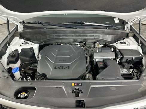 Used 2025 Kia Telluride S AWD/4WD image 36