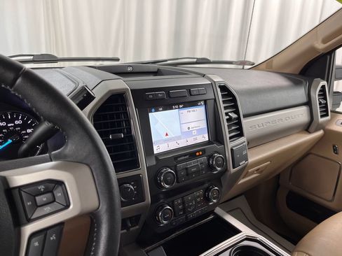 Used 2019 Ford F350 Lariat w/ Lariat Ultimate Package AWD/4WD image 22