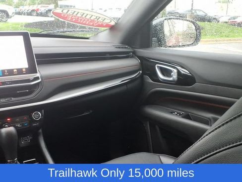 Certified 2024 Jeep Compass Trailhawk w/ Trailhawk Elite Group AWD/4WD image 12