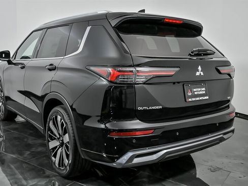New 2026 Mitsubishi Outlander SEL image 7
