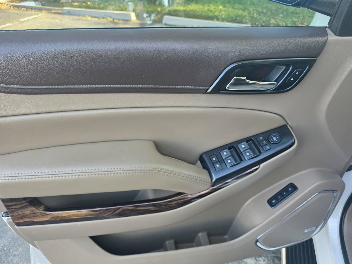 Used 2018 GMC Yukon SLT w/ HD Trailering Package RWD image 17