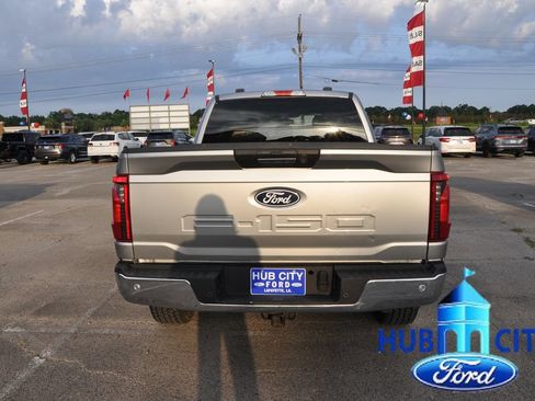 Used 2024 Ford F150 XLT w/ Tow/Haul Package AWD/4WD image 4