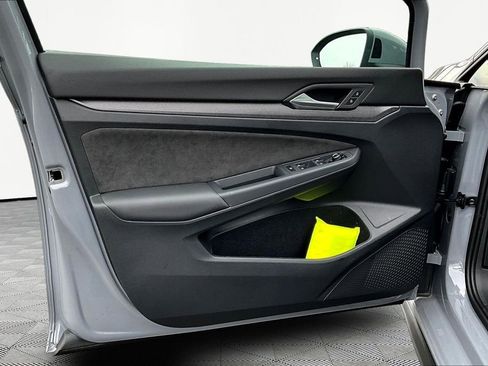 New 2026 Volkswagen GTI SE image 19