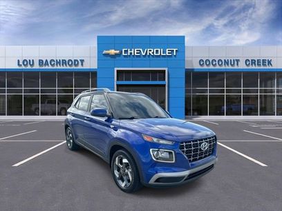 Used 2023 Hyundai Venue SEL