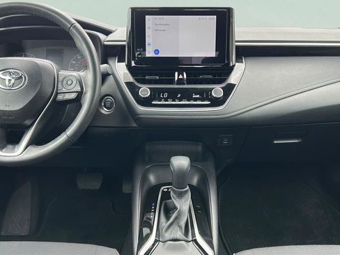 Used 2025 Toyota Corolla SE FWD image 22