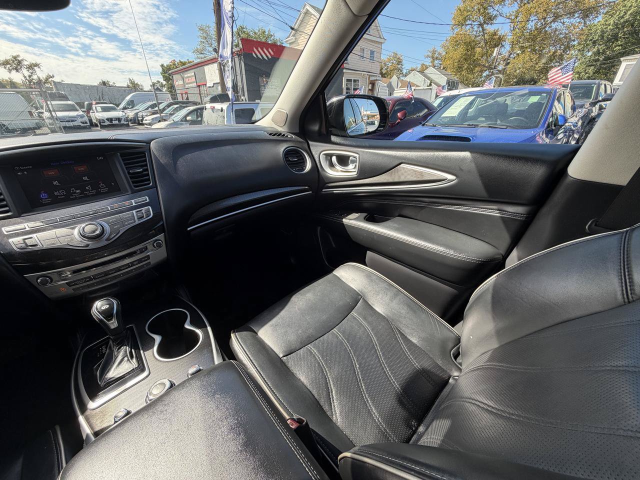 Used 2017 INFINITI QX60 Luxe w/ Premium Plus Package AWD/4WD image 33