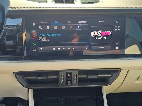 Used 2025 Porsche Cayenne S image 25