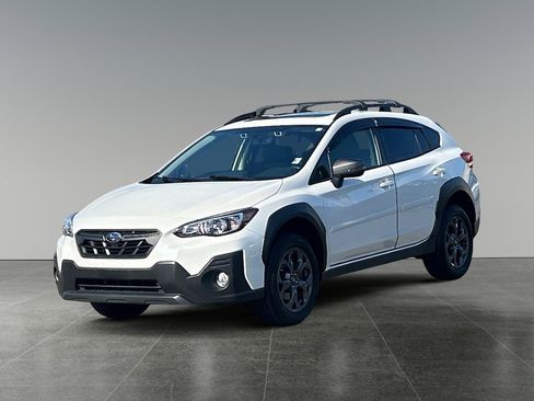 Used 2022 Subaru Crosstrek 2.5i Sport w/ Moonroof Package AWD/4WD image 3