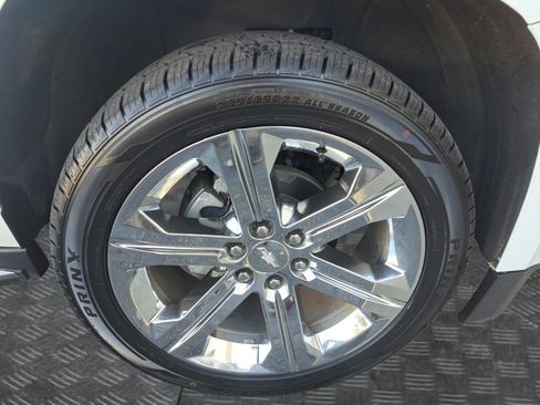 Used 2017 Chevrolet Tahoe Premier AWD/4WD image 17