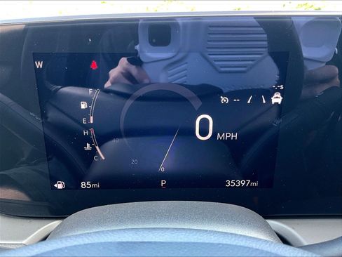Used 2024 Buick Encore GX Preferred w/ Comfort Package FWD image 13