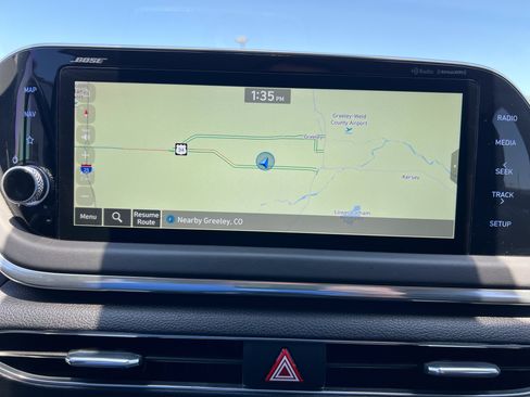 Used 2022 Hyundai Sonata Limited w/ Cargo Package FWD image 4