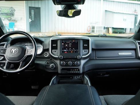 Used 2022 RAM 1500 Big Horn RWD image 10