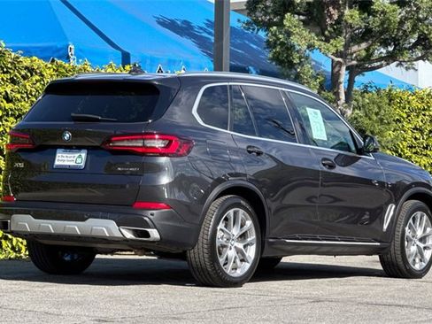 Used 2023 BMW X5 xDrive40i image 4