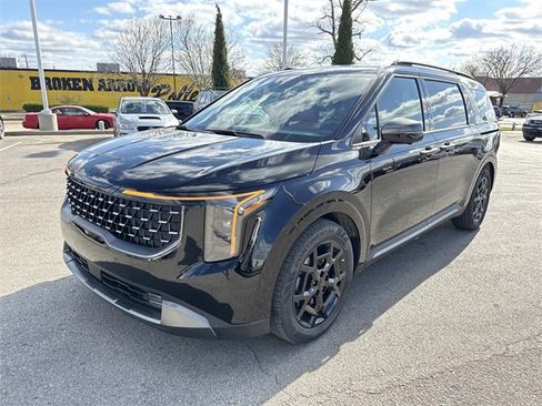 New 2026 Kia Carnival SX image 8