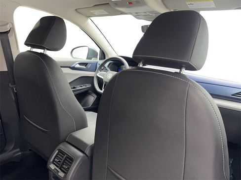 Used 2024 Volkswagen Taos SE image 42