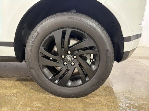 Used 2024 Land Rover Range Rover Evoque S image 30